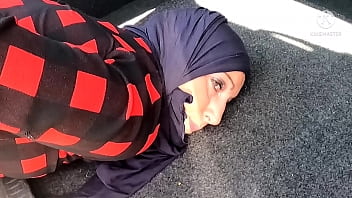 OMG!! Kinky neighbor takes advantage of his muslim neighbor and ties him up in the trunk of the car!!